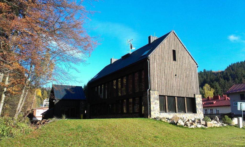 אפרטהוטל Špindlerŭv Mlýn Krakonosova Dilna "Woodhaus" מראה חיצוני תמונה